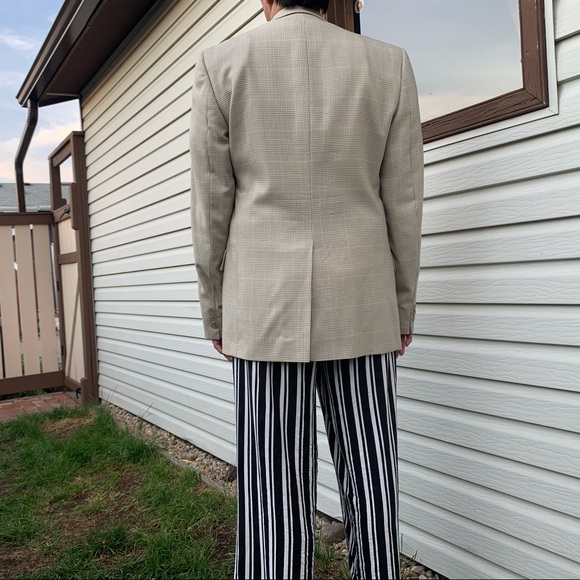 Stewart’s Men’s Plaid Fashion Blazer Suit Jacket✨ - Picture 4 of 12